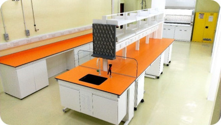 Laboratory Fitouts